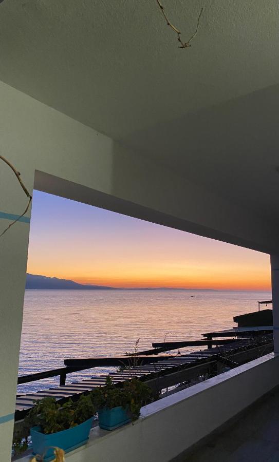 Fabeno Villa Sarande Ngoại thất bức ảnh