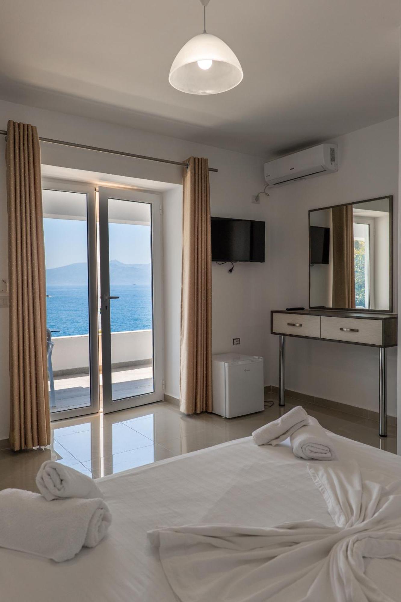 Fabeno Villa Sarande Ngoại thất bức ảnh